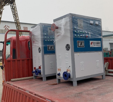 兩臺120kw電熱水鍋爐發往漯河電力公司